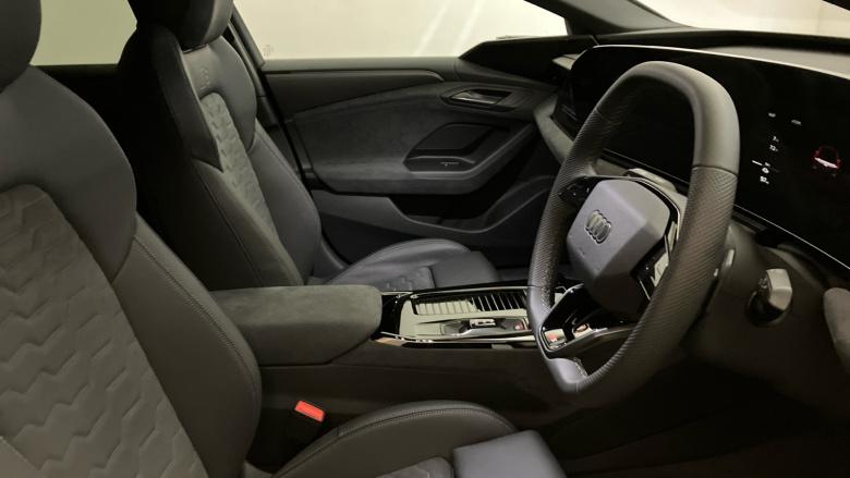 Audi A6 210kW 83kWh Edition 1 5dr Auto Electric Hatchback